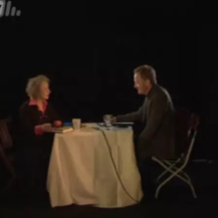 Fig. 3 Renowned writer Margaret Atwood shares a table with Simen Ekern, op-ed editor of the Norwegian Newspaper ‘Dagbladet’.