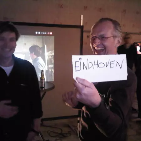 To know with which corridor we were chatting we have to show the name of the place where the body resides.